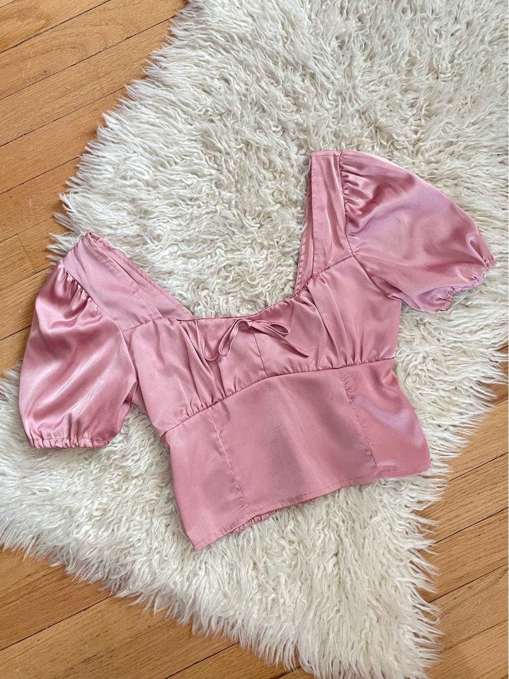 Love Tree Pink Satin Puff Sleeve Crop Top